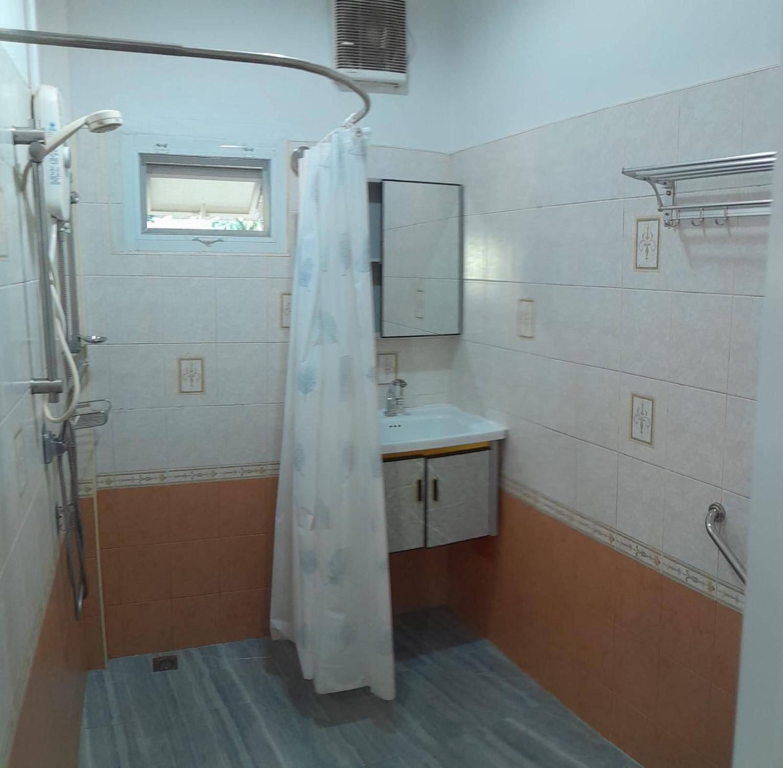 2Br Maryam Villa Near Tesco & Beach. Pláž Exteriér fotografie